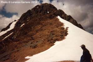 Xtrallusion photo library of independent, self-guided walking and sightseeing holidays in Italy. Pictures, images, photos and photographs taken along the way of this 1-day walking itinerary, to give you a visual impression of the day's walk.